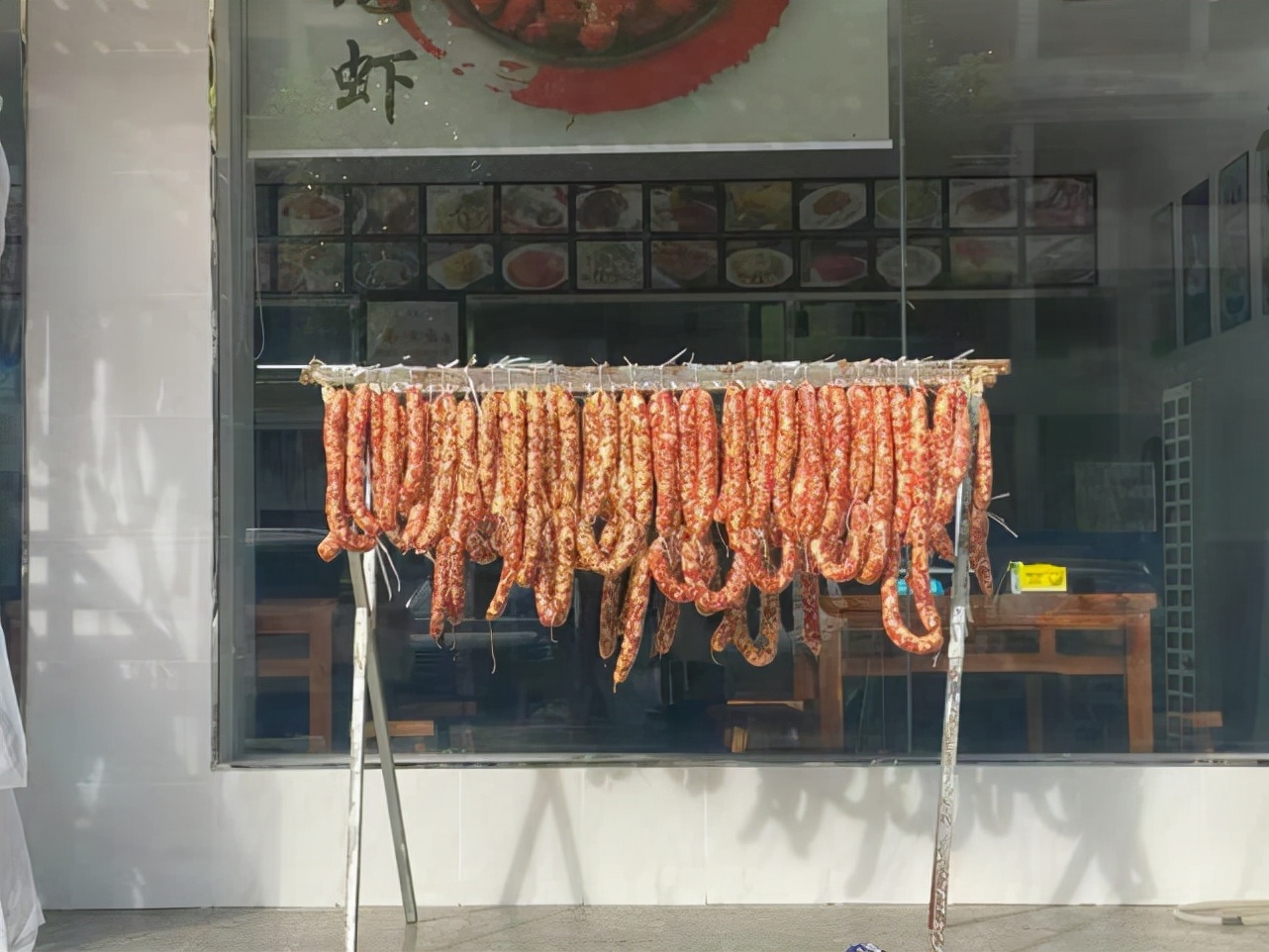 为了晒腊味，大家都拼了