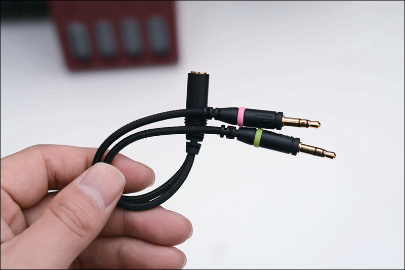 apex微星4070,apex英雄吃鸡游戏视频