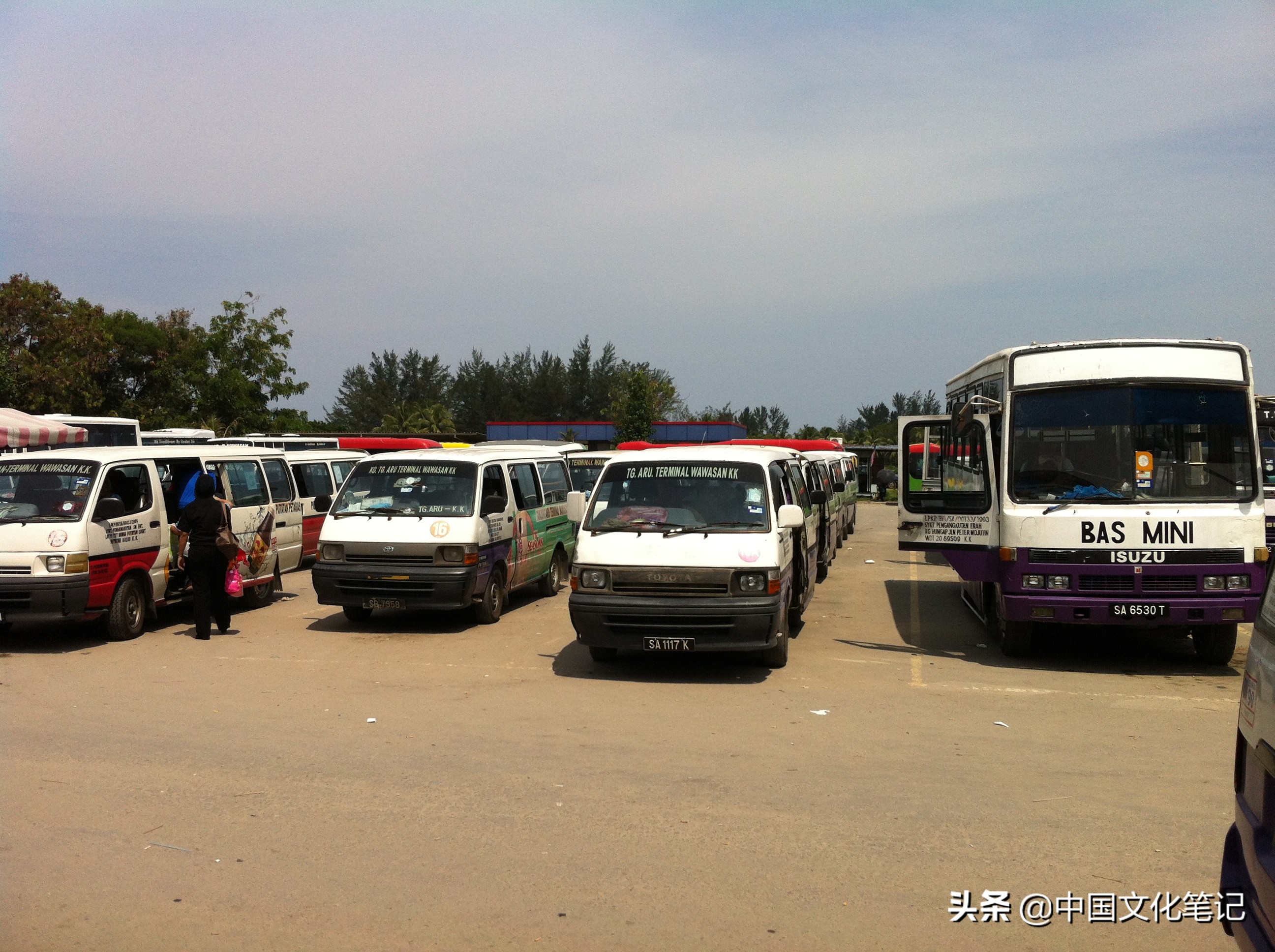 去沙巴大学和水上清真寺,沙巴水上清真寺自由行热门攻略
