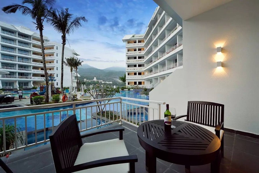 亚龙湾华宇和亚龙湾迎宾馆,三亚华宇度假酒店海鲜自助