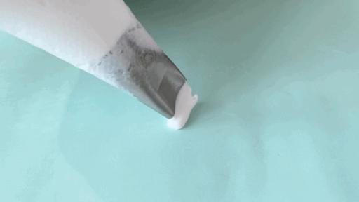 动物奶油裱花基础知识和手法,巧克力蛋糕裱花基础手法