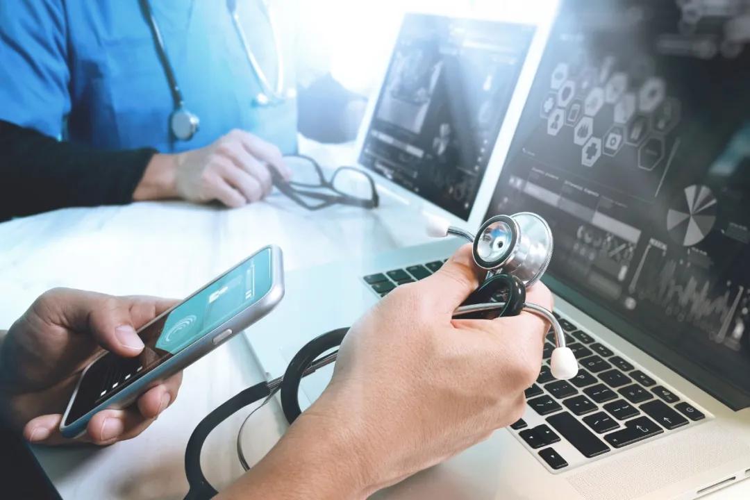 一个只烧钱不赚钱的行业，因为疫情迎来了春天