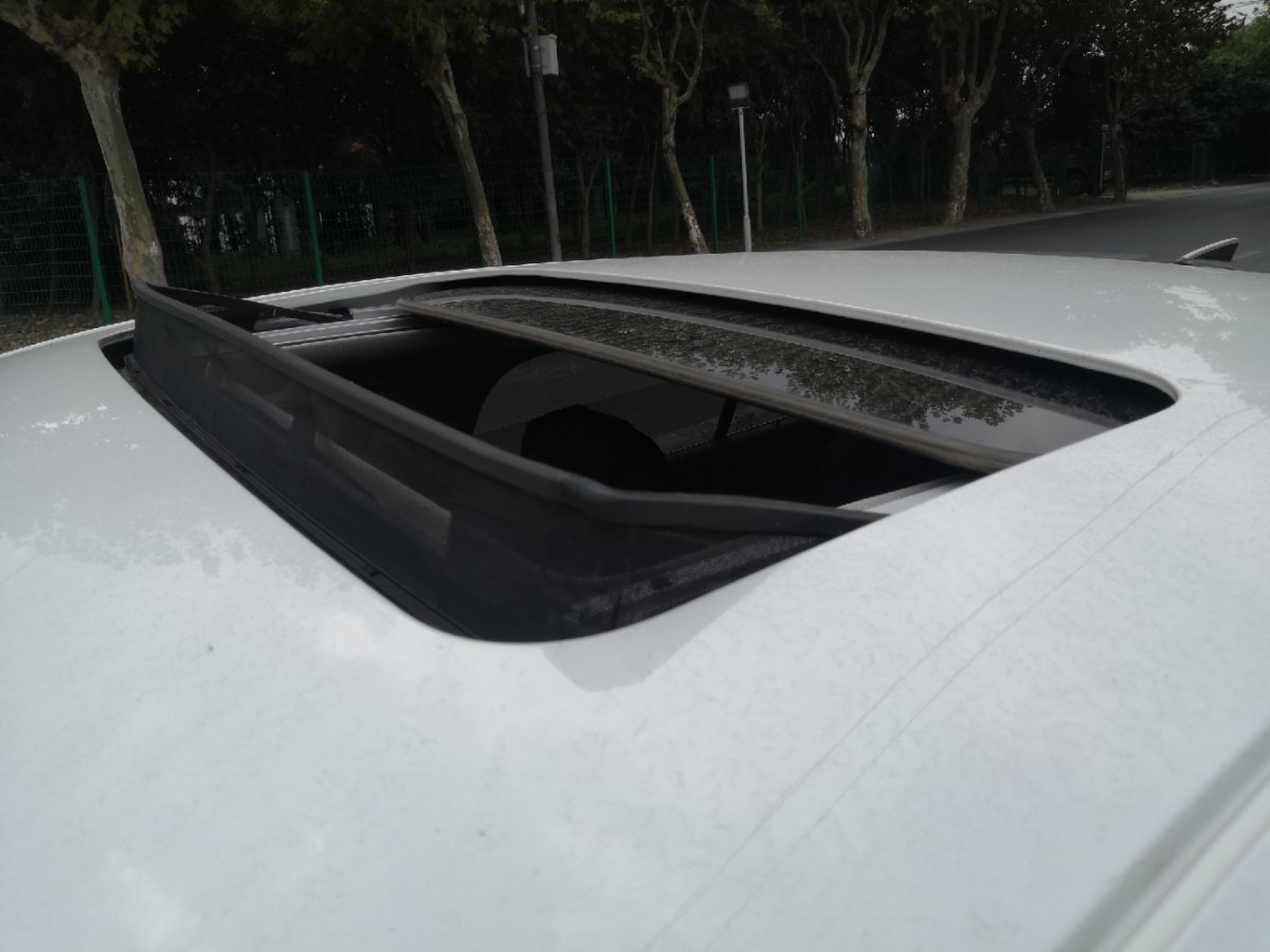 雪佛兰迈锐宝豪华版多少钱,梁朝伟代言雪佛兰迈锐宝