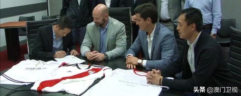 足球联赛少年追梦,足球追梦少年完整视频