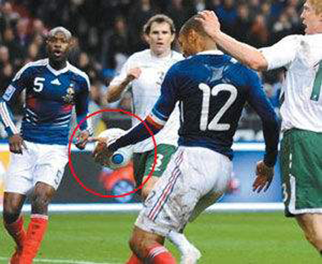 足球上帝之手,足球马拉多纳上帝之手