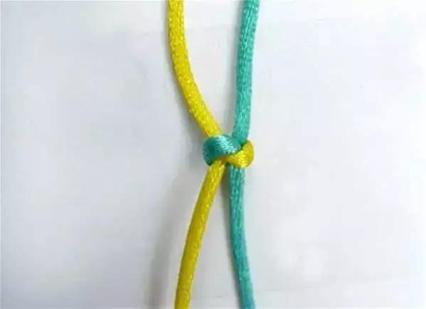 如何给文玩手串换绳,文玩换绳打结方法图解