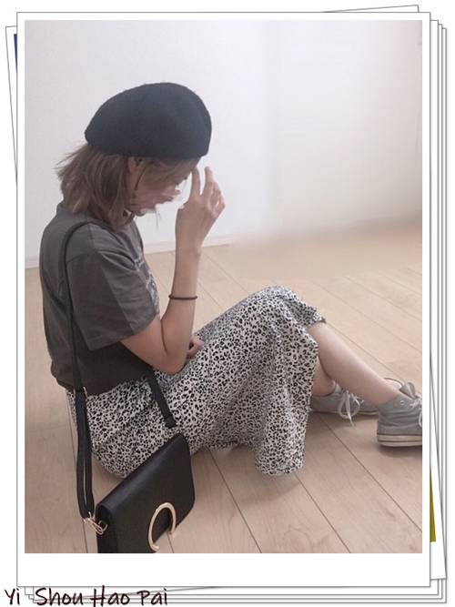 豹纹半身裙怎么搭配好看夏天,豹纹半身裙怎么搭配好看