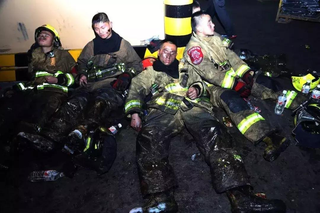 烈火英雄真实故事,烈火英雄背后的故事