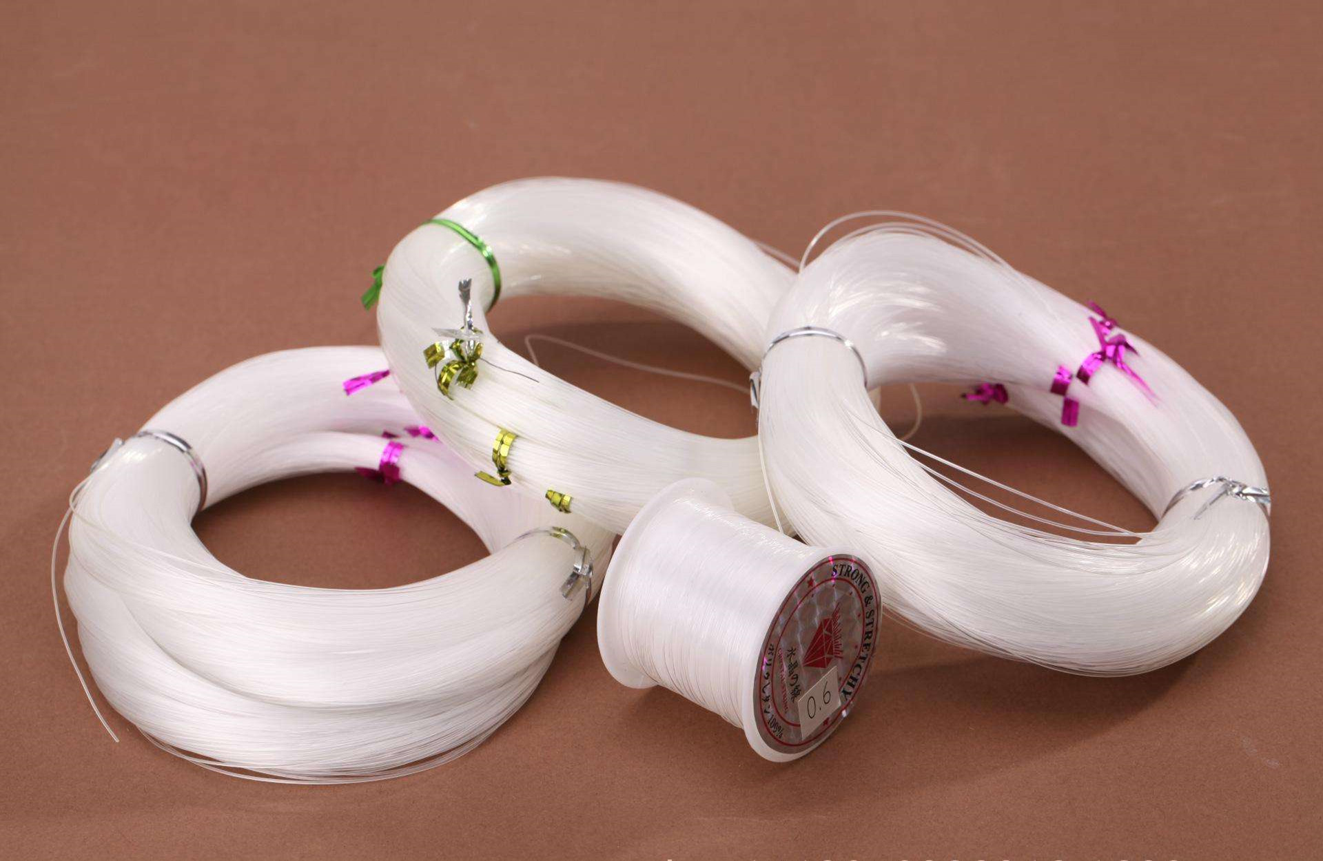 野钓钓鱼用什么鱼线最好,台钓鱼线是碳素线还是尼龙线好