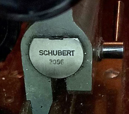 几十年前的老机床,古老的小车床