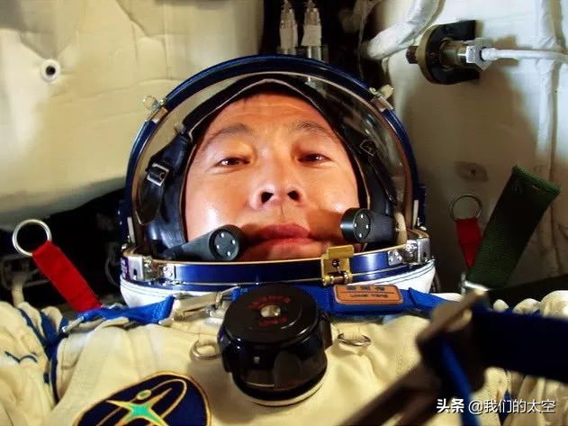 晨语的理想,把梦想写在浩瀚宇宙上