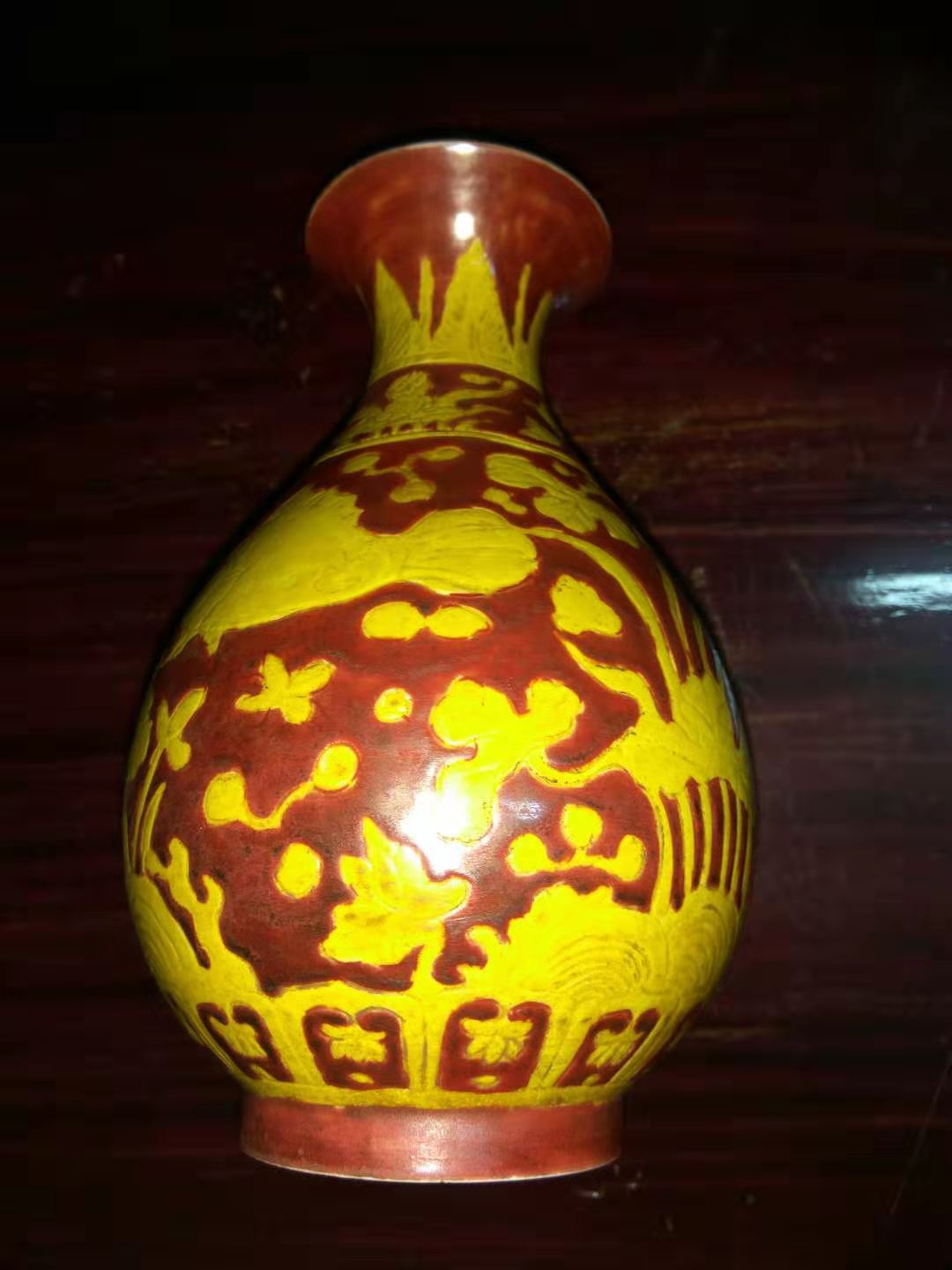 精品推荐—孙小头银币,黄上红玉壶春瓶