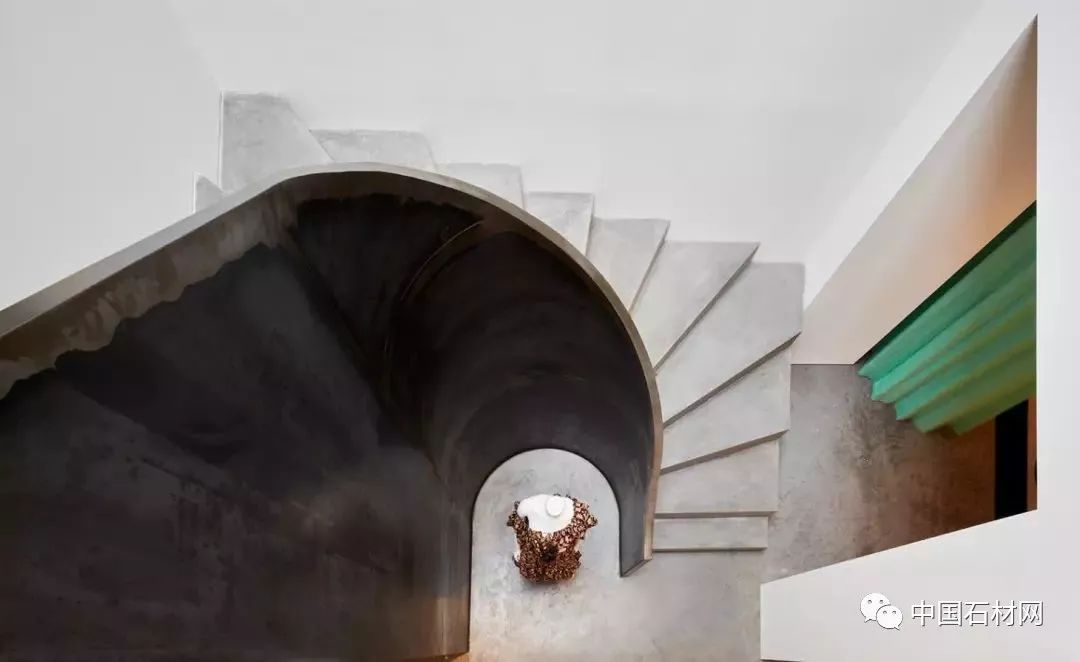 欣赏|全球奢侈品店最顶级大理石楼梯设计