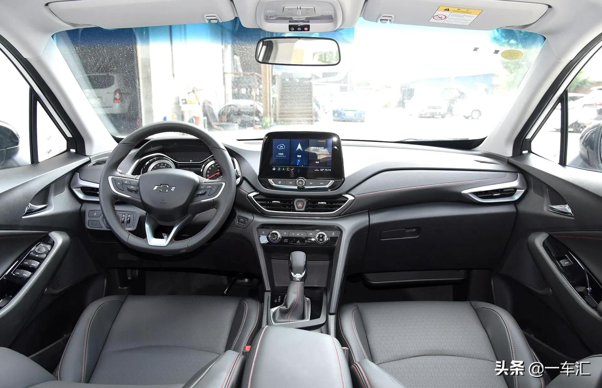 沃兰多530t七座轻混纵享版,沃兰多7座轻混纵享版