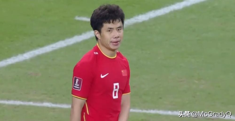 国足阵型解析,国足后腰位置