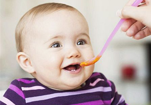6个月宝宝添加辅食不拉屎怎么办,6-7月婴儿一天喂几次辅食食谱大全