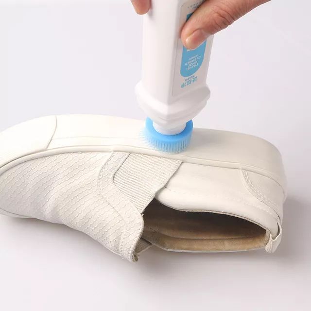 小白鞋脏了怎样擦快速变亮,网状小白鞋清洗小妙招