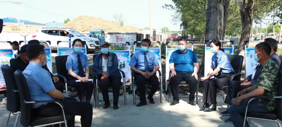 一个村欠债300亿,一个村背负1亿欠款