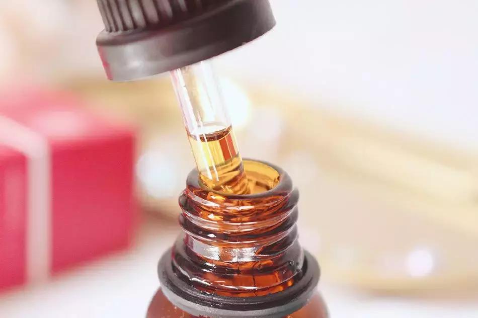 「种草002」纯干货帖！可能是你看过最详尽的玫瑰果油介绍