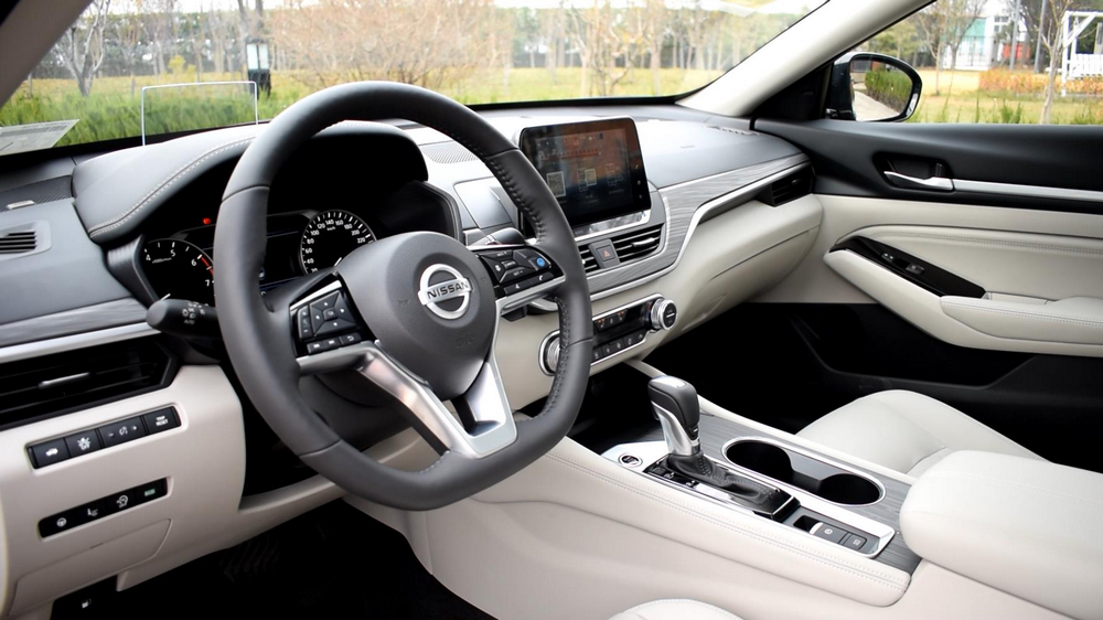 日产天籁自吸能买吗,日产天籁2.0t变速箱靠谱吗