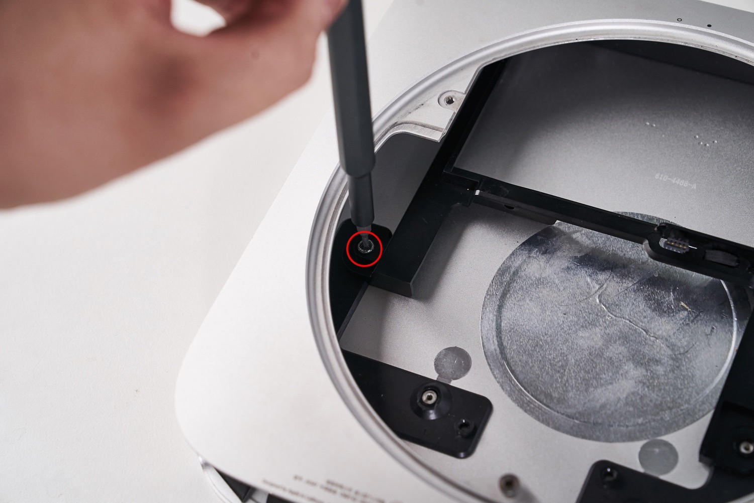 macmini2012安装双硬盘,macmini2012拆解