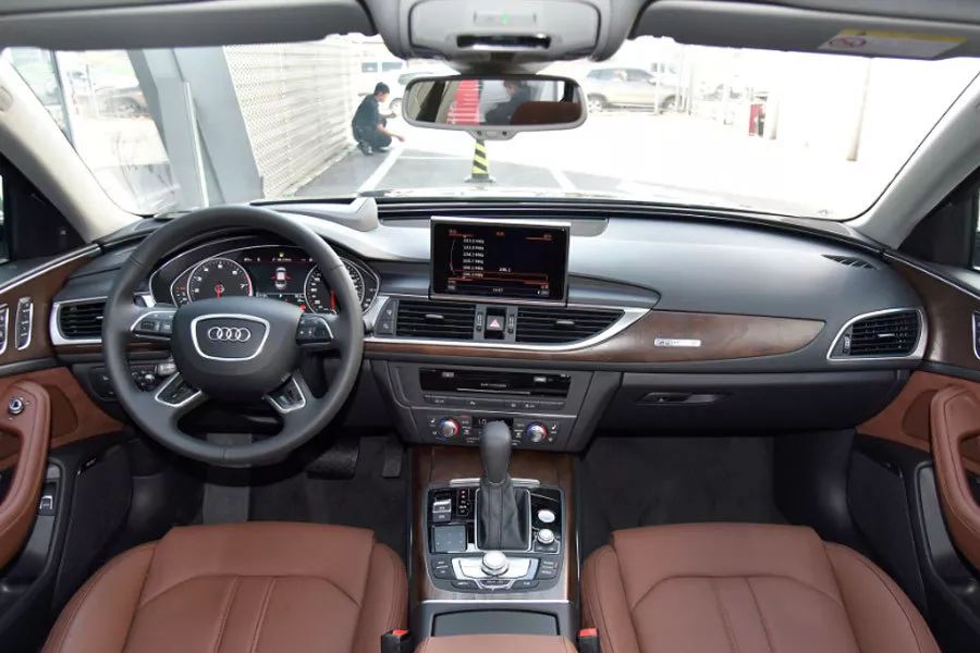 2025下一代a6l换代后现款a7,a6l新款老款对比