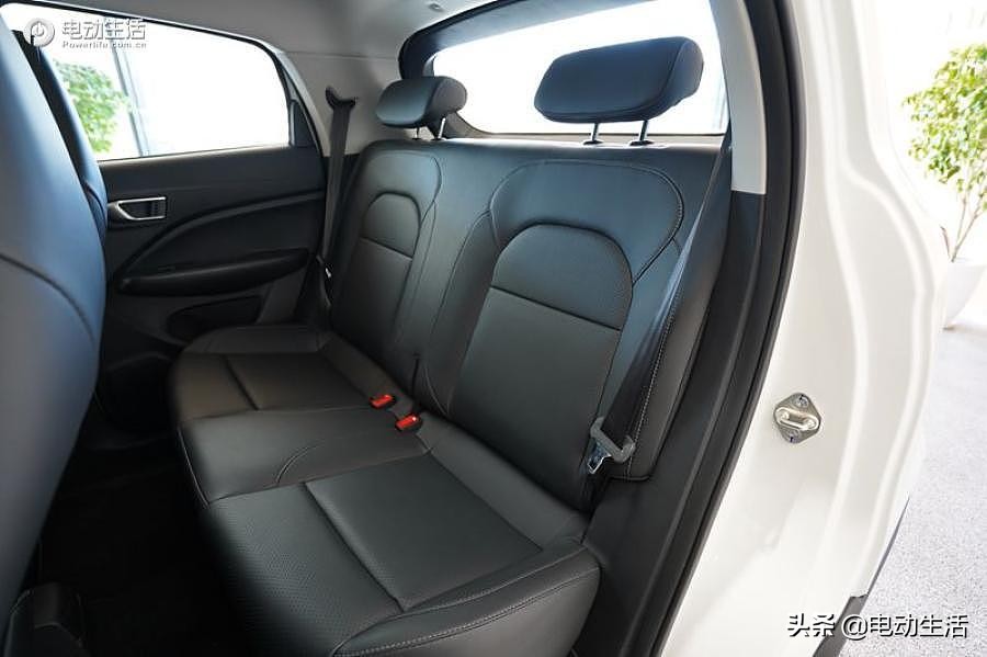 零跑t03历史低价,零跑t03官方权益