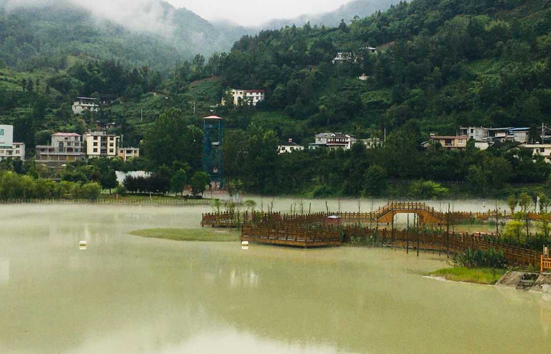 更年期女人要补气血吗,更年期女性要更加注意皮肤问题
