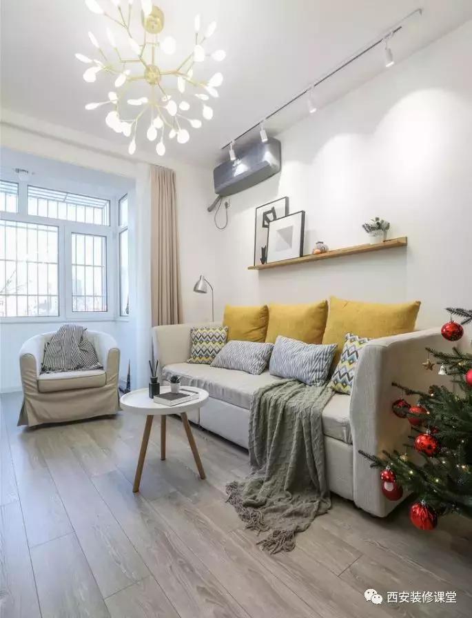 简单电视墙加柜子,沙发墙隔板