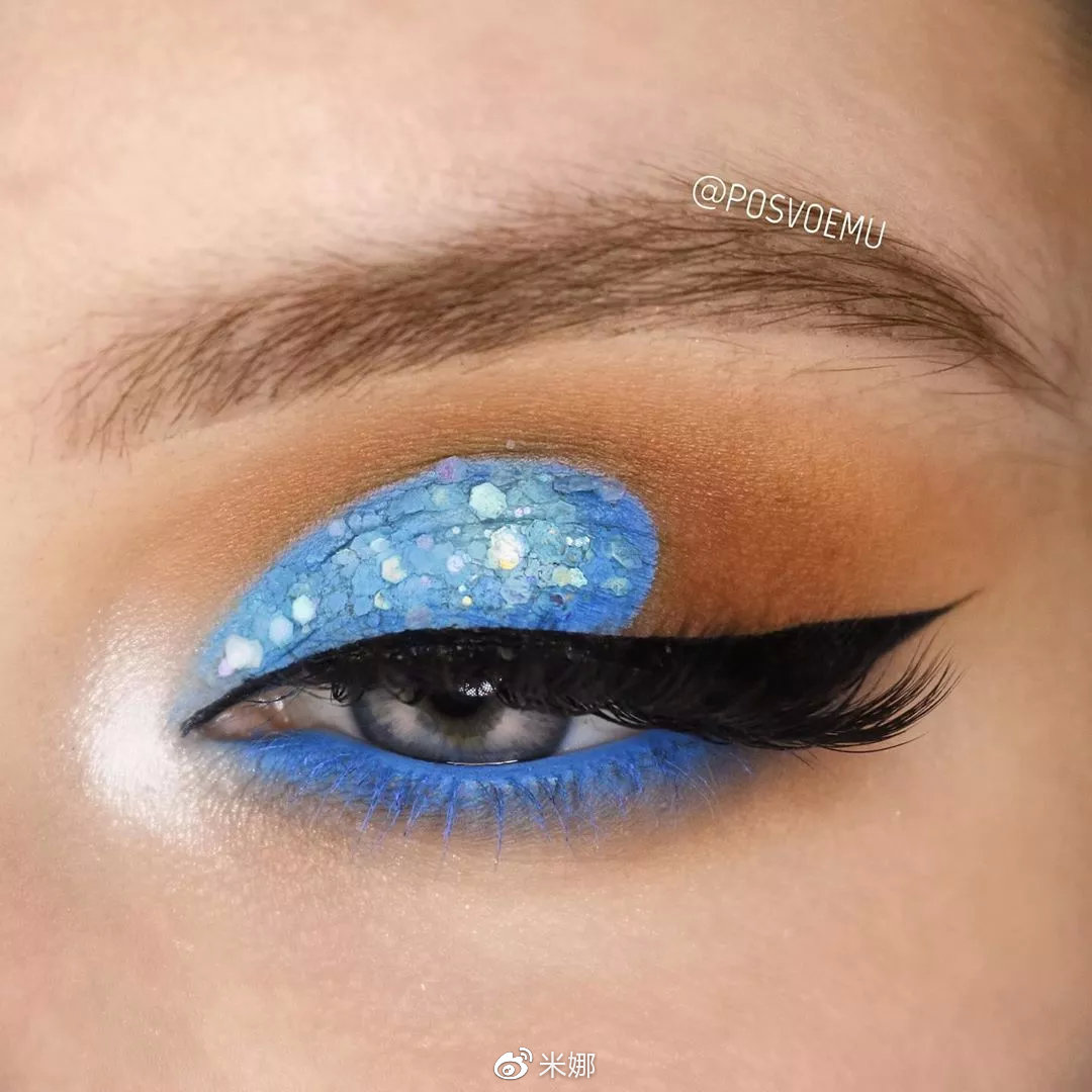 泫雅ins晒美照,泫雅携新作品回归