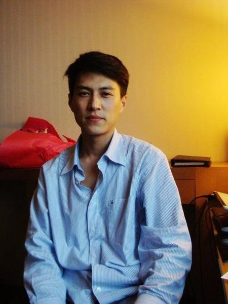 李佳的两段婚姻,青春不言败靳东与李佳是真夫妻吗