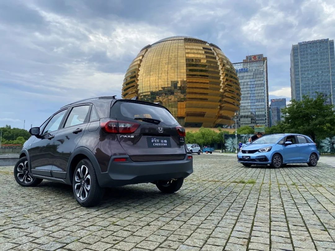 小型汽车的底盘都多高,小型车底盘