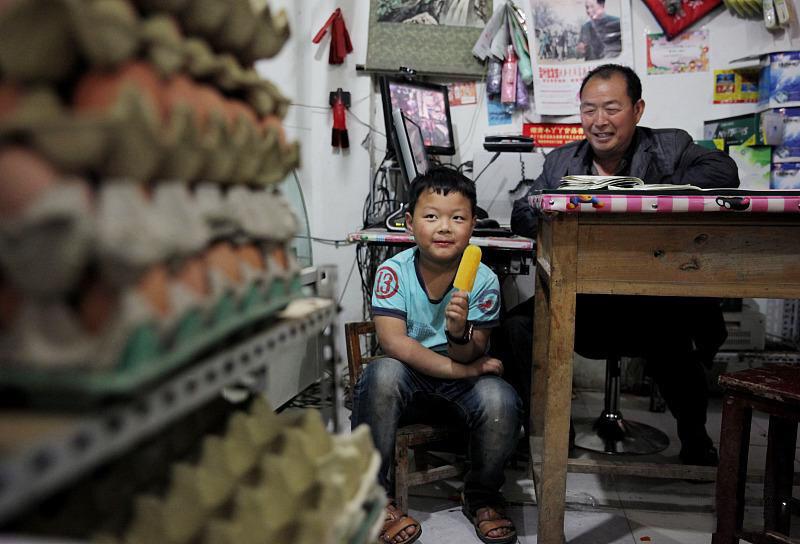 南宁学校小卖部租金一百多万,南宁一所中学小卖部租金371万