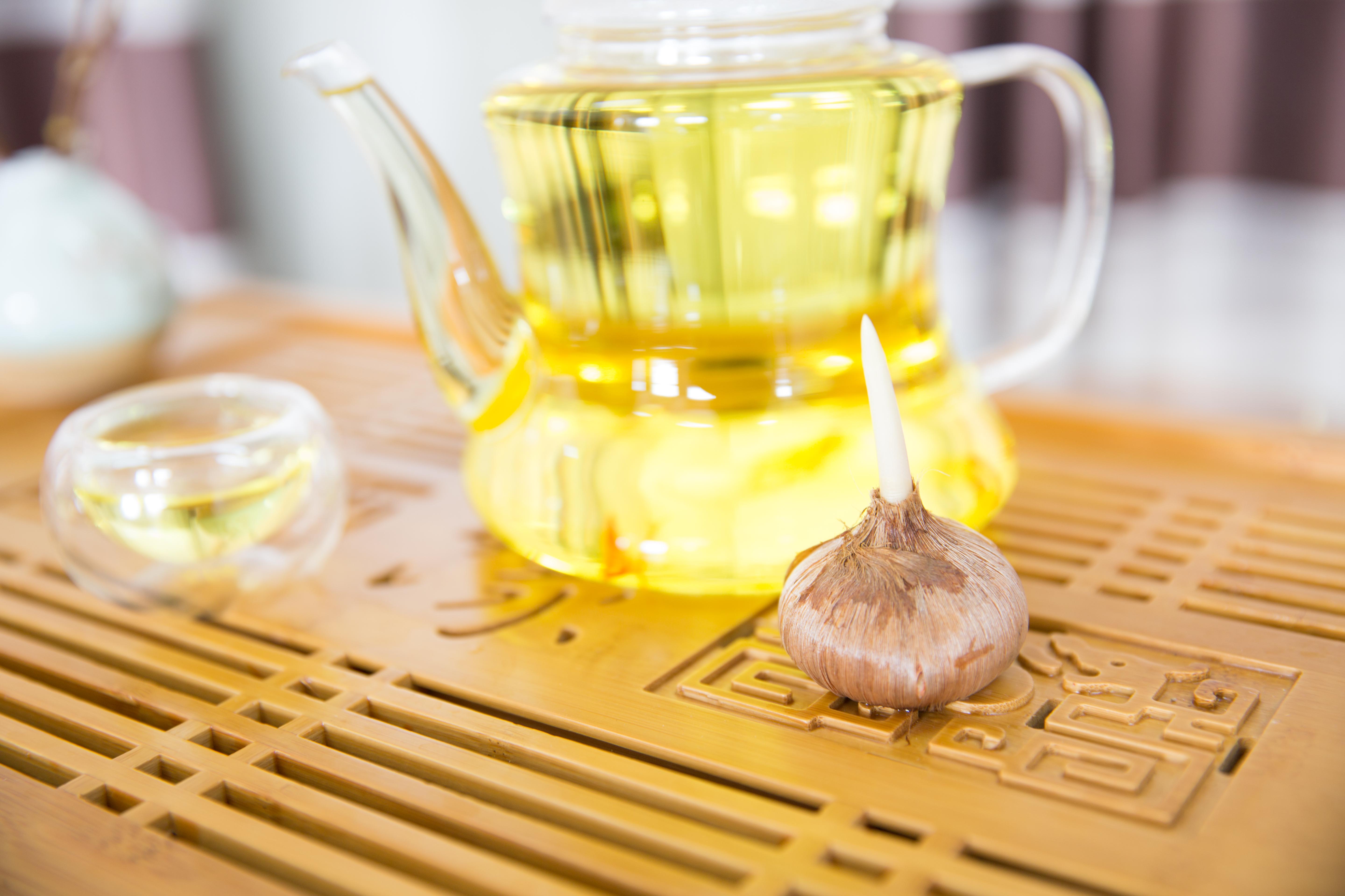 植物精华藏红花,藏红花的别名又叫什么花