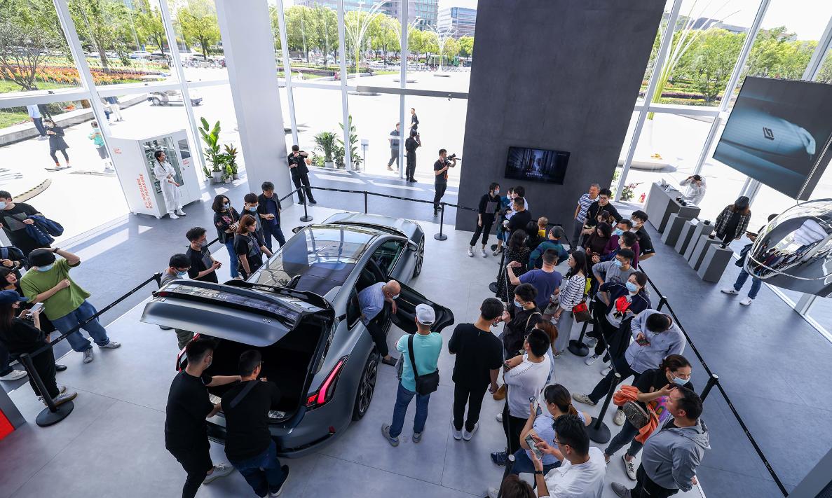 私自变更合同内容，极氪还未正式交付，是否有“欺诈”嫌疑？