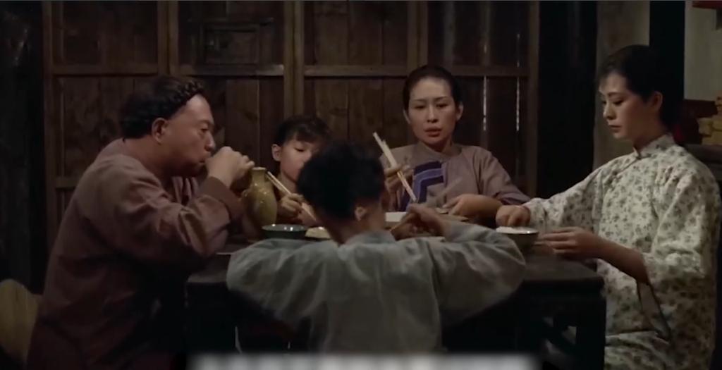 贫贱女子贪图富贵嫁入豪门，却与小叔暧昧逼死残疾丈夫：《怨女》