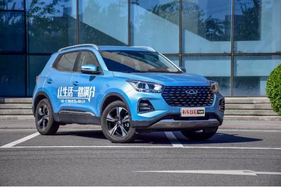 瑞虎5x1.5和长安cs35plus1.6哪个好,瑞虎5x试驾空间