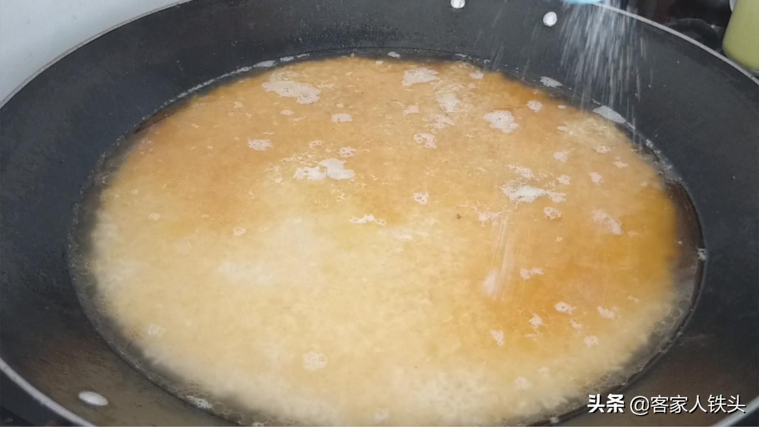 客家焖鸡饭放什么好吃,客家鸡煲饭家常做法