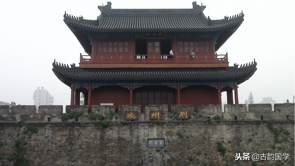 一座城一首诗一幅画,一座城一首诗视频