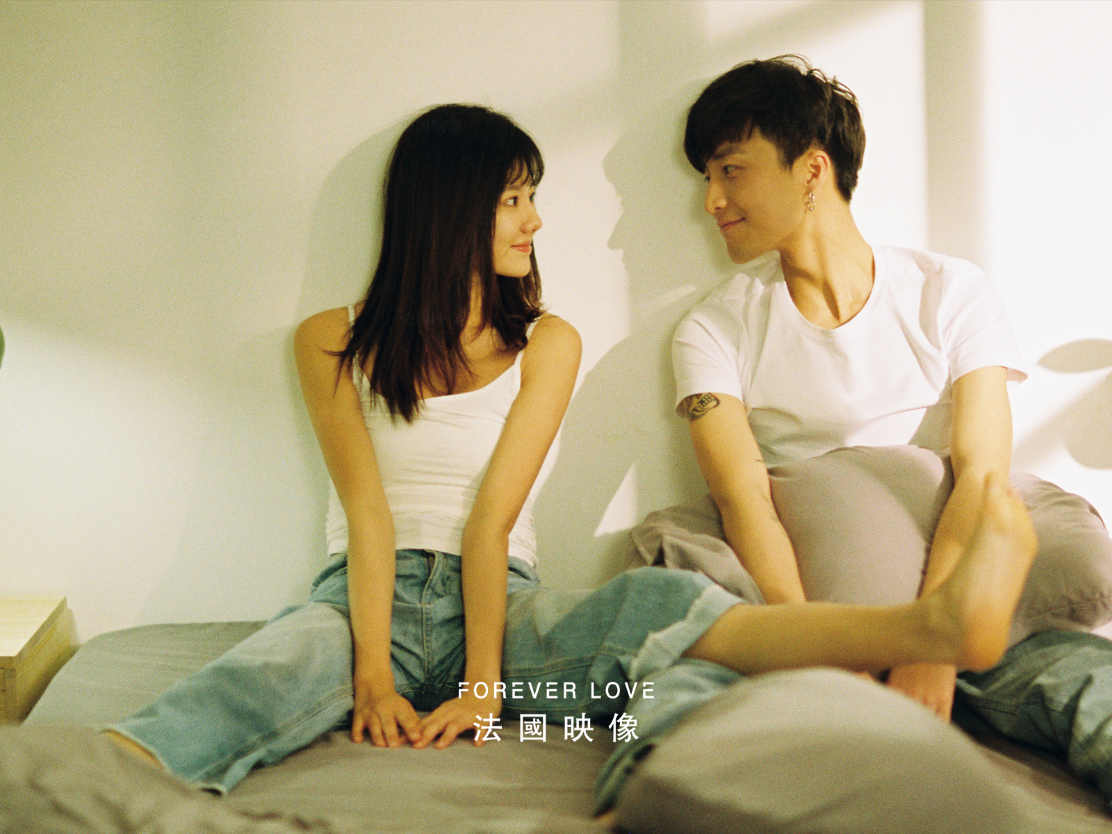 婚纱照发际线高怎么变换造型,发际线高婚纱照怎么拍