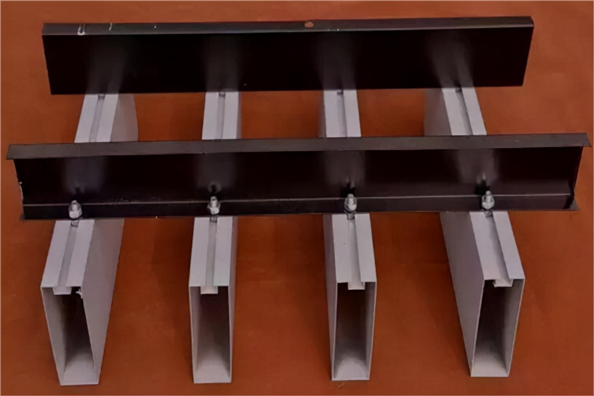 铝型材跟方通哪个便宜,哪里有铝型材方通