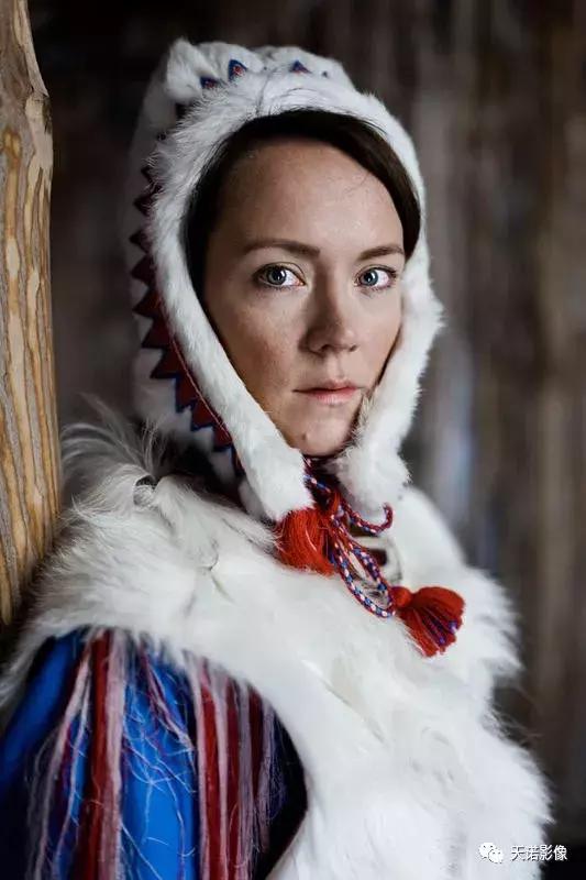 徕卡sl和sl2-s对比,徕卡sl是全画幅吗