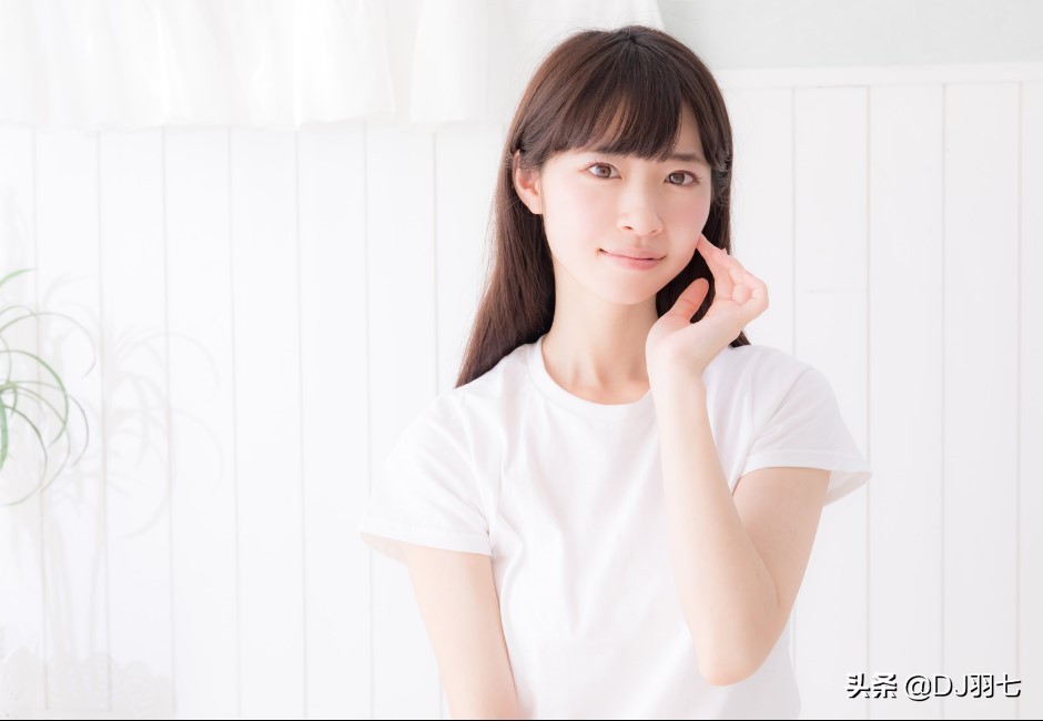 素颜和现实的区别,素颜代表什么