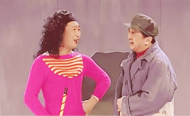 涓涓清泉显生机，黄宏夫妇智慧应对中年疲惫的婚姻