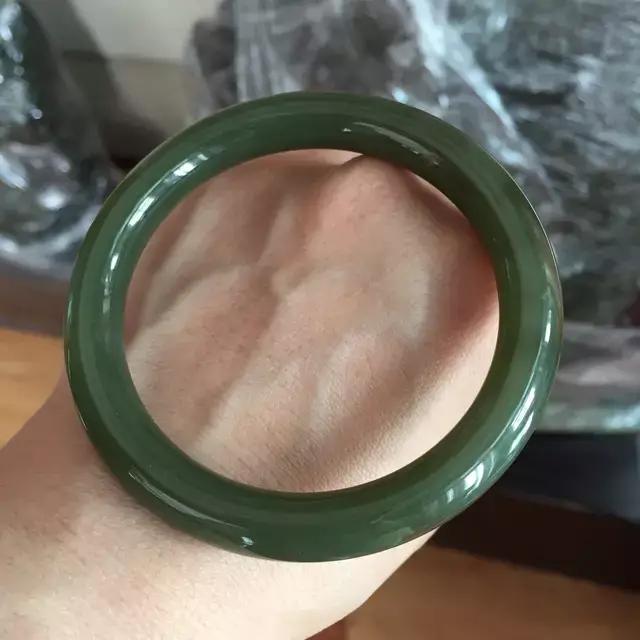 碧玉的真假辨别方法,碧玉的真假辨别