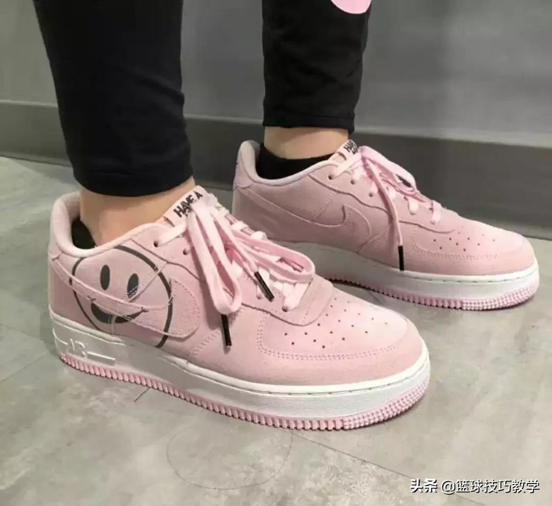 平价好看运动百搭鞋,平价又好看情侣鞋推荐