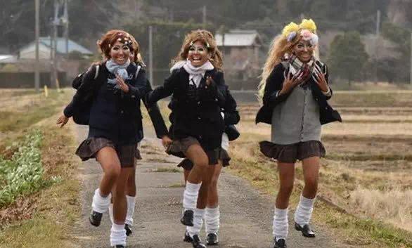 日本辣妹为什么一般都是黄头发,日本辣妹是什么意思