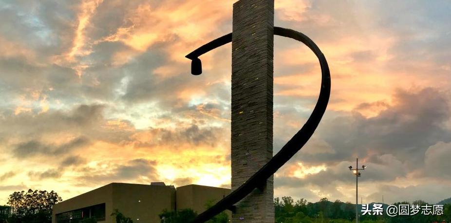 2021年汕头大学学费全免是真的吗,汕头大学不交学费