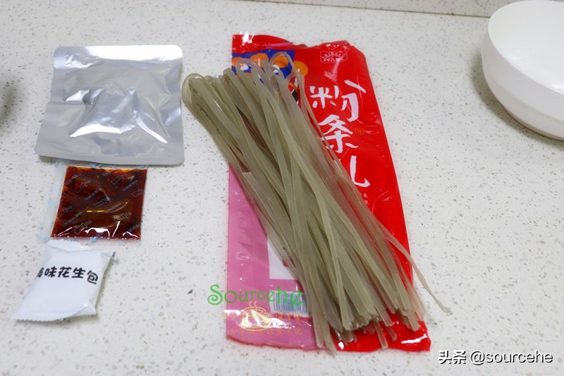 煮红薯粉放点醋,煮红薯粉带汤