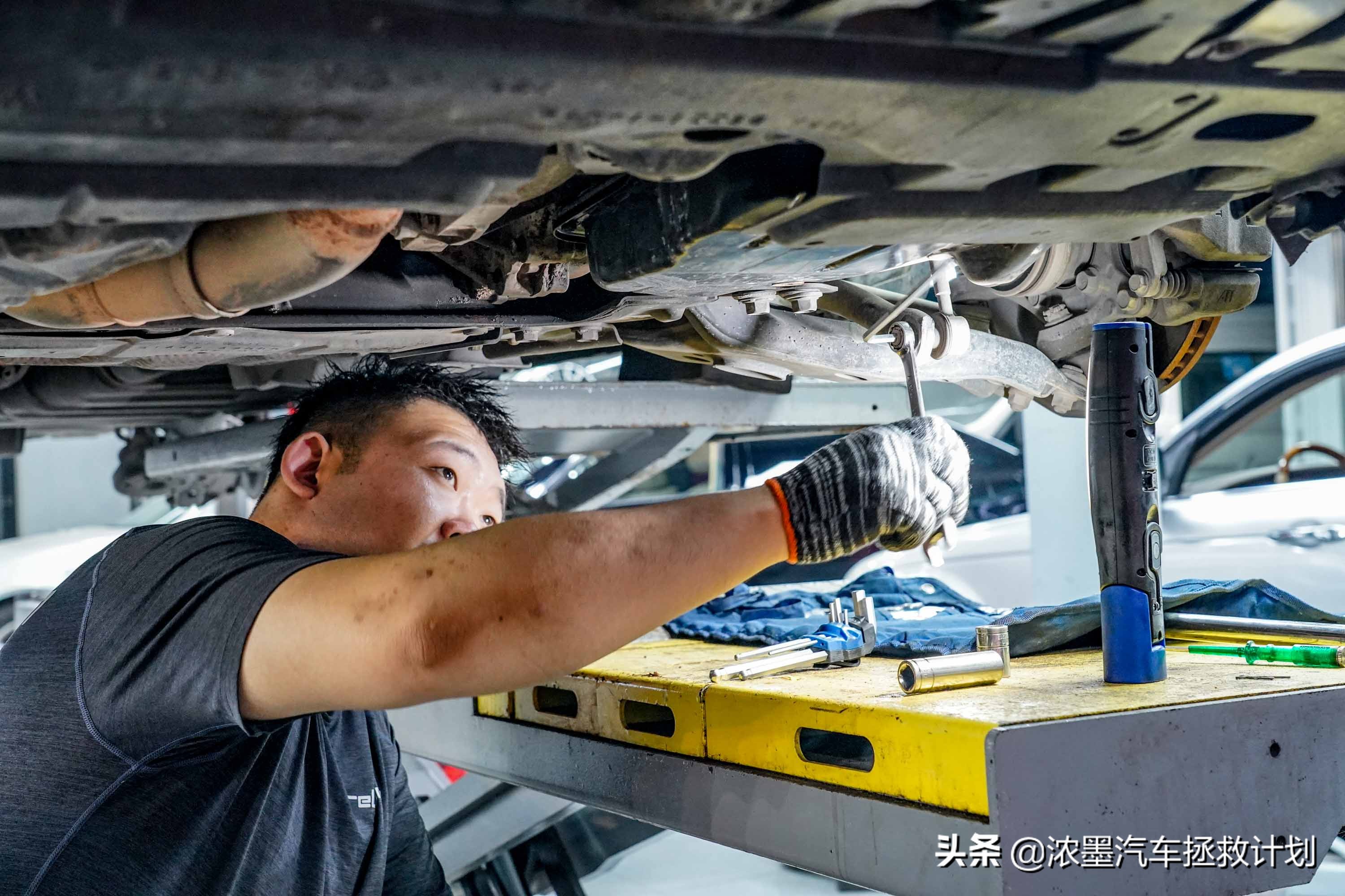 翻新整备修复丰田第一代普瑞维亚,一代情怀丰田普瑞维亚